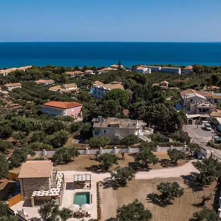 Bedrock Beachside With Private Pool Villa Vasilikí