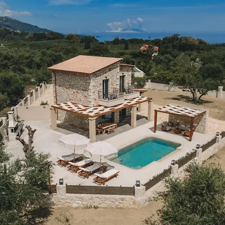 Villa Bedrock Beachside With Private Pool Vasilikí