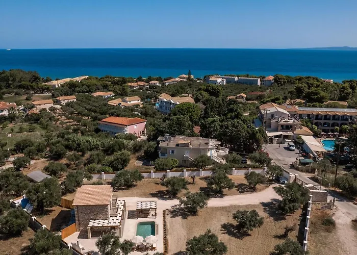 Bedrock Beachside With Private Pool Villa Vasilikí