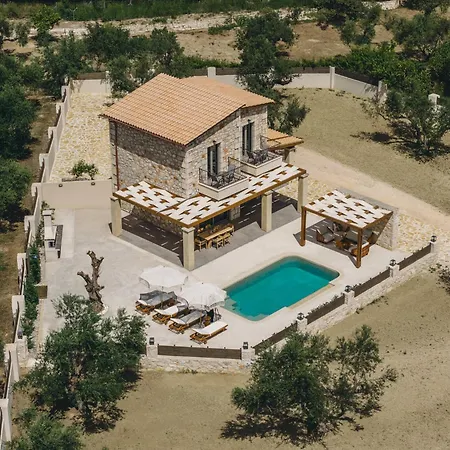 Bedrock Beachside With Private Pool Villa